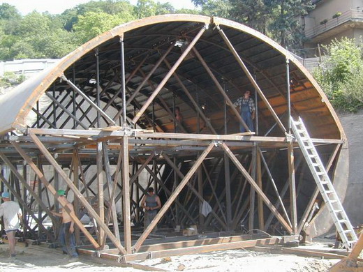 Metro-pÅ™echod Troja 02_resize.JPG